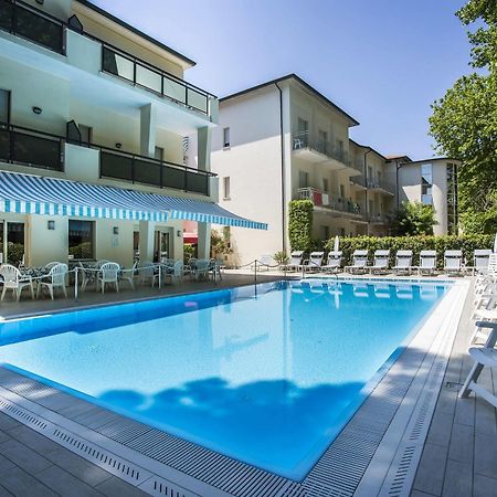 Hotel Athena Cervia Eksteriør billede