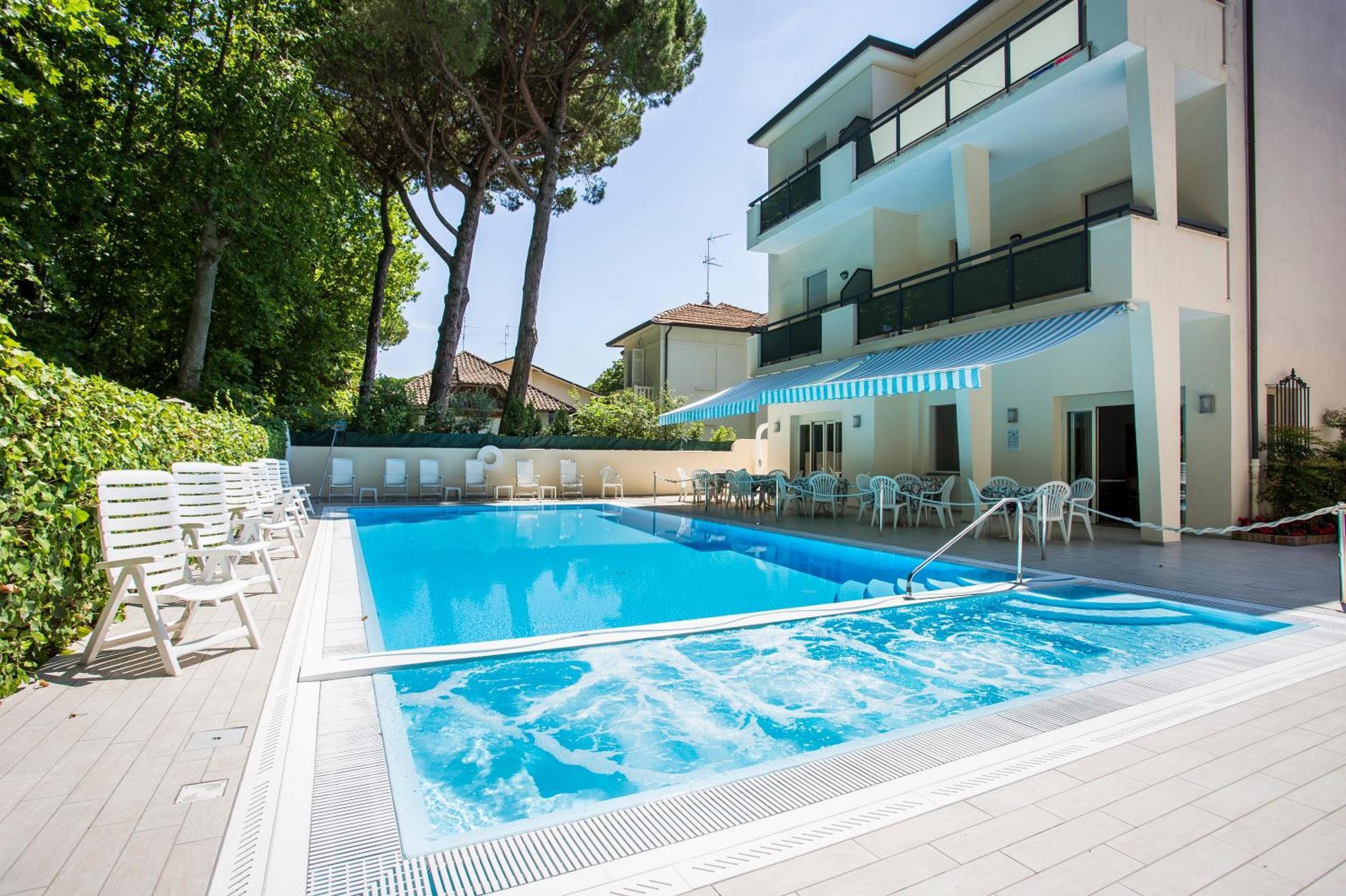 Hotel Athena Cervia Eksteriør billede