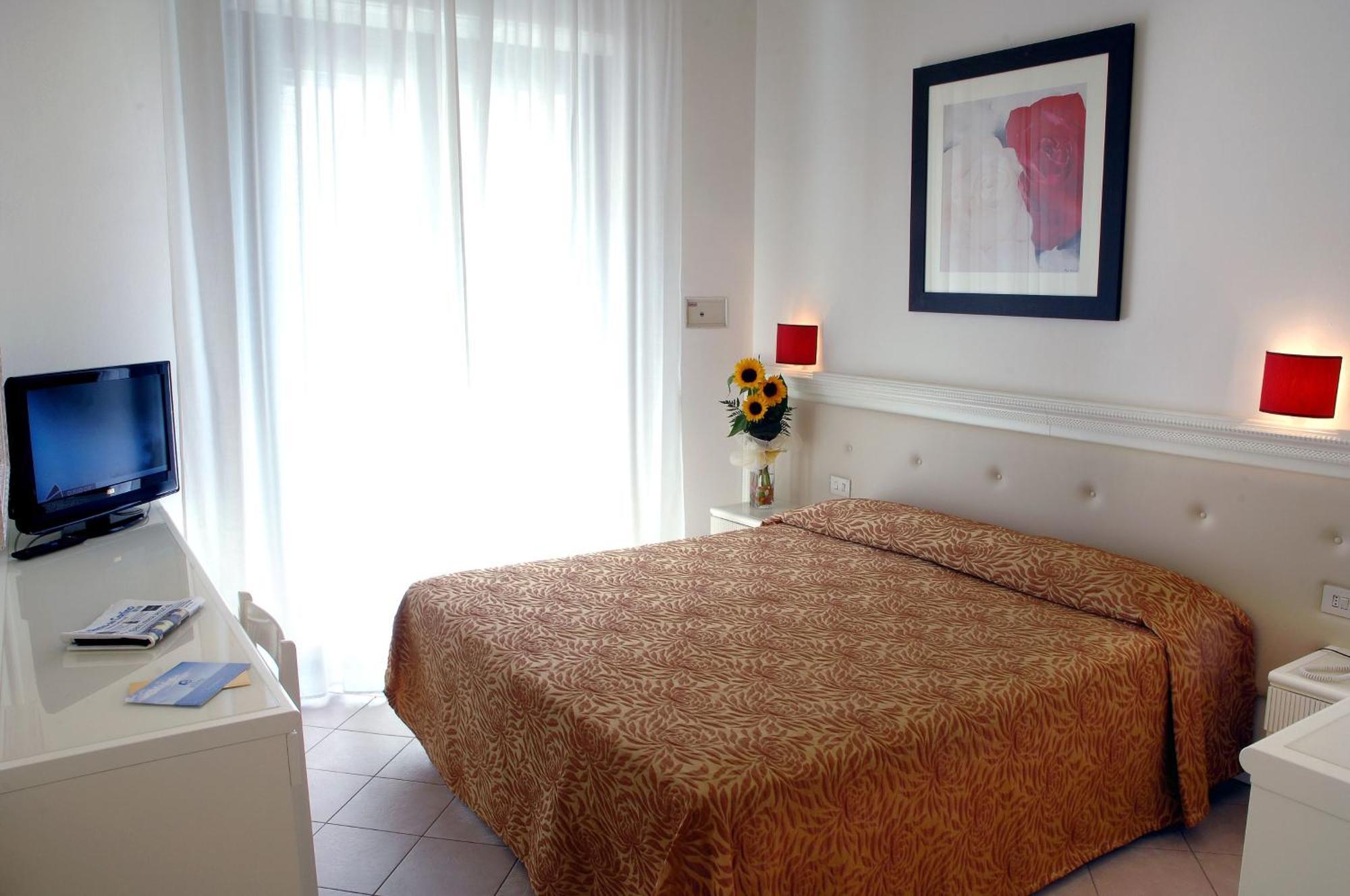 Hotel Athena Cervia Eksteriør billede