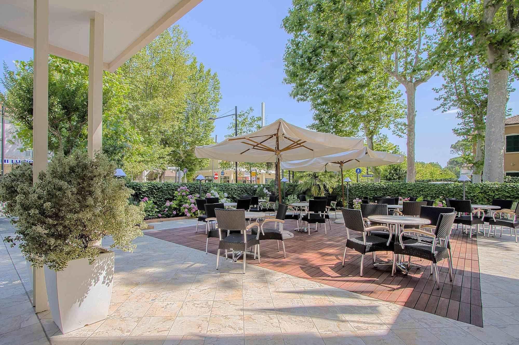 Hotel Athena Cervia Eksteriør billede